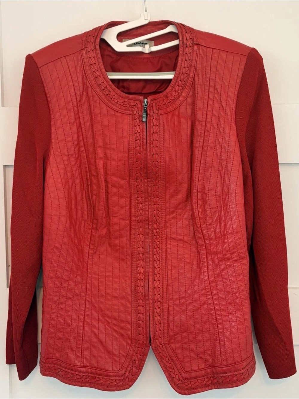 NYGARD 100% Red Leather Women’s Jacket Size Large Zip Front